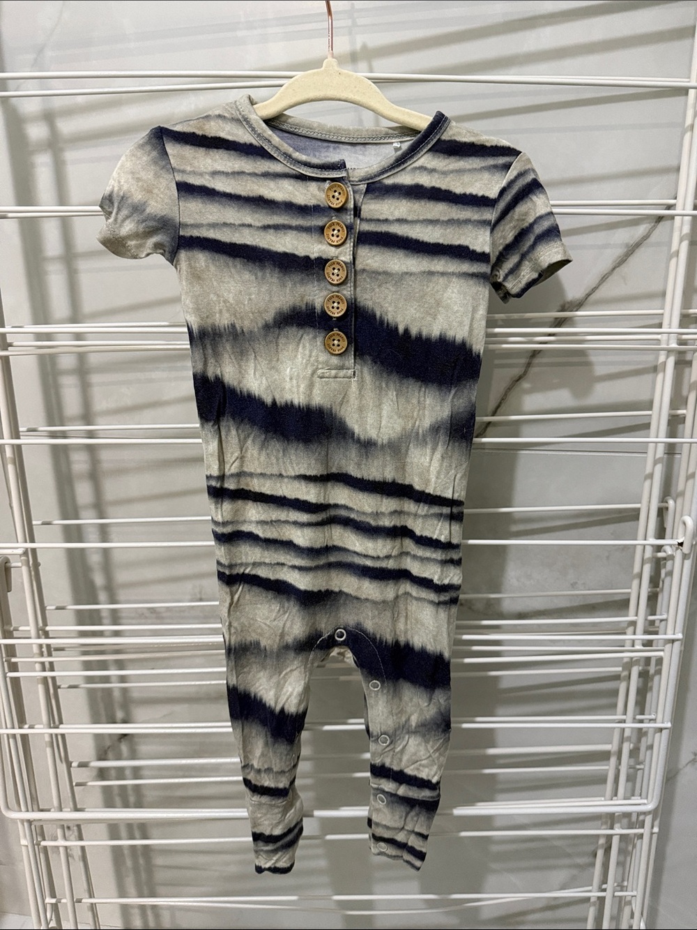 Kids Short-Sleeve One-Piece Romper in Gray Stripe posh peanut